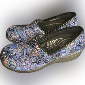 Easy Works Slip & Spill Resistant Clogs